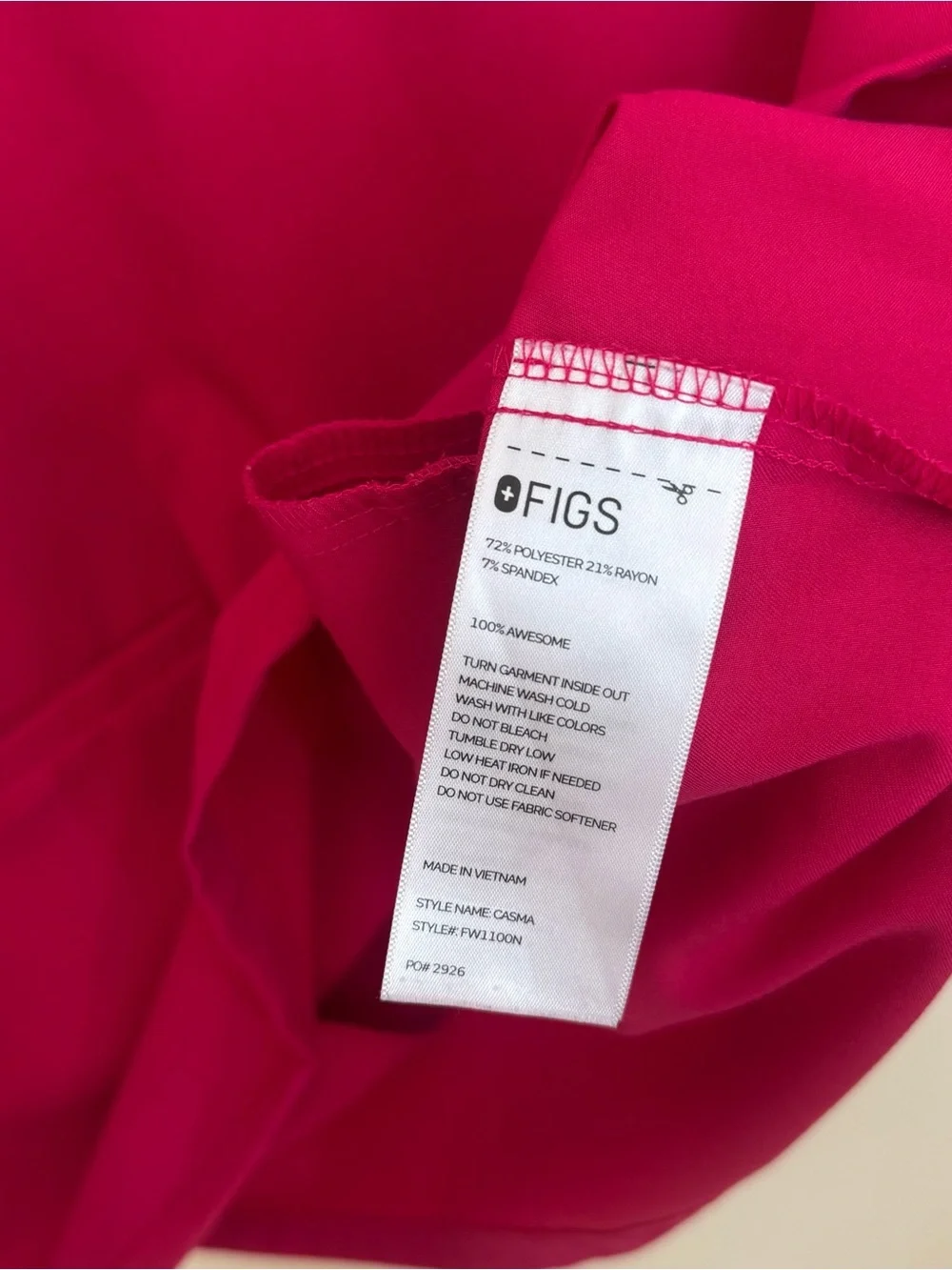 Figs Women’s Casma Three Pocket Scrub Top Size XL Ultra Rose Pink PO 2926 - Picture 6 of 7